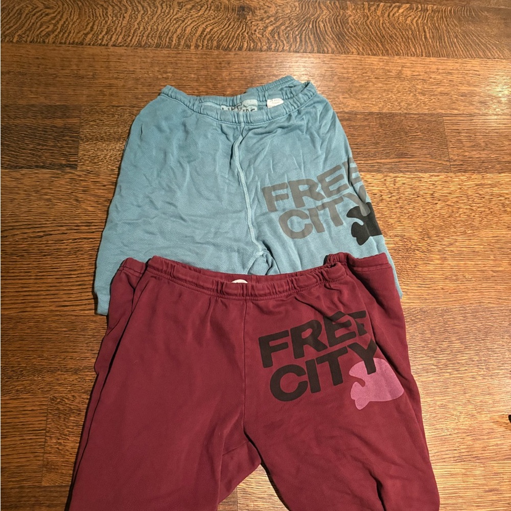 Freecity lot of 2 sweatpants, XS